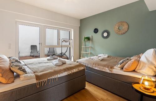 Osterreicher Kolonie Appartement | Whirlpool & Terrasse - Familien & Gruppenfreundlich