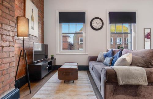 Pontrilas Appartement | WhiskAwayStays Foregate Studio No 4