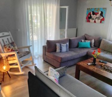 Korinos Maison | Whispering Getaway