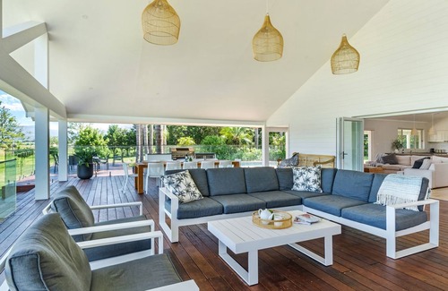 Far Meadow Maison | MAISON PRINCIPALE DE WHISPERING PINES + CHALET, Far Meadow, Berry & Surrounds - 16 h 00 le dimanche!