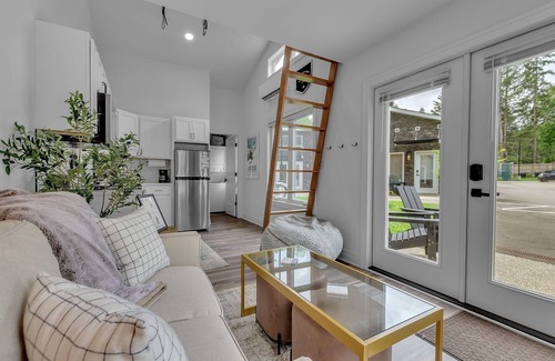 Ellicottville Maison | whistler tiny cabin 1