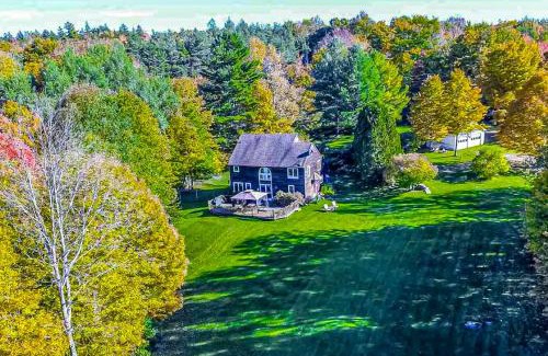 Wilmington Maison | Whistling Peak