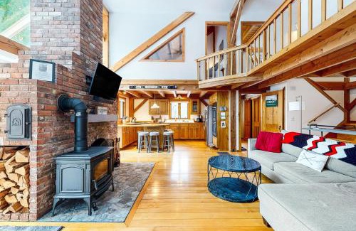 Wilmington Maison | Whistling Peak