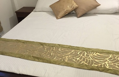Colombo Maison | White Avenue