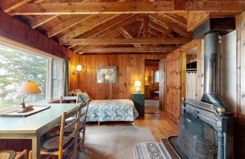 Northport Maison | White Birches