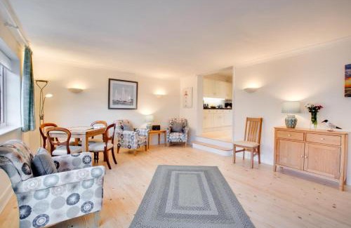 Cromer Maison | White Cottage