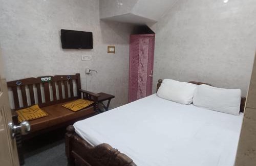 Egmore Hôtel | White Guest House