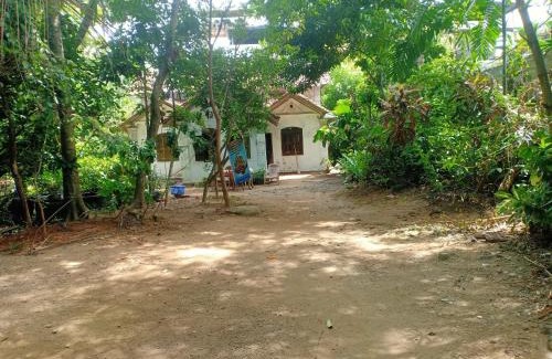 Unawatuna Maison | White House