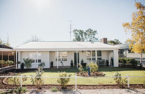 Clare Maison | White on Wright Clare
