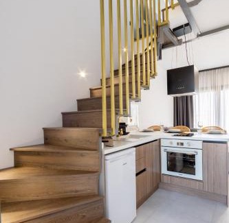 Paralia Dionysiou Maison | White Pampas Tiny houses
