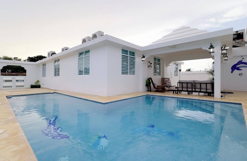 Hato Arriba Maison | White Peacock - Private Pool & Near Amazing Beaches