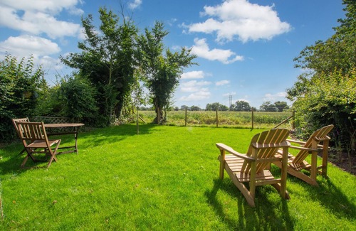 Bodham Maison | White Rose Cottage - Deux Chambres Maison, Couchages 4