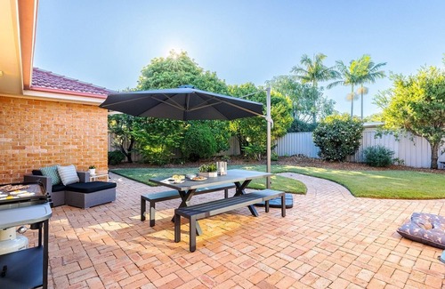 Fingal Bay Maison | White Sands, 14 Whitesands Road - Pet Friendly & Air Con