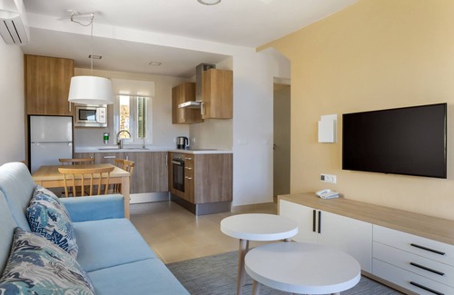 Arenal d'en Castell Appartement | White Sands Beach Club