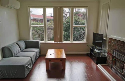 Henderson Maison | White weather board house - 3 bedrooms full house