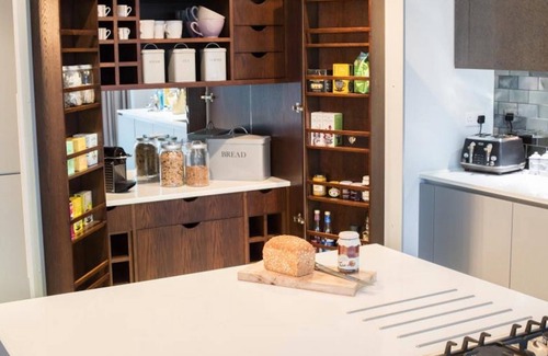 Lechlade Maison | White Willow Lodge in Cotswolds