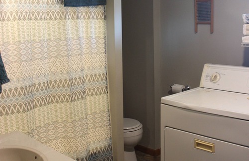 Coon Rapids Maison | Whiterock Conservancy - Betts Farmhouse
