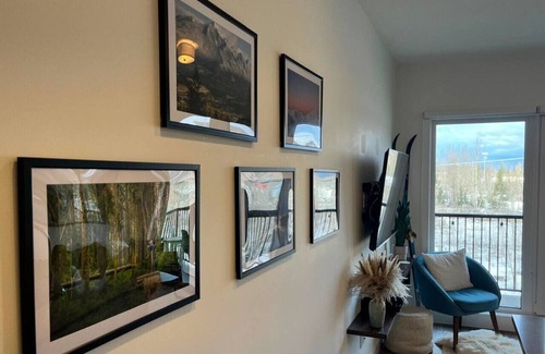 Golden Copropriété | Whitetooth Vista Downtown Condo