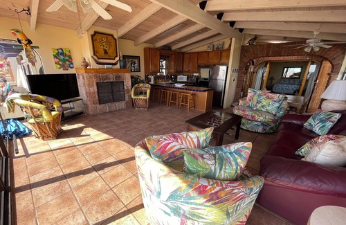 Las Gaviotas Maison | Whitewater views & steps from private surfing beach. Las Gaviotas, 3 BR, 3 BA