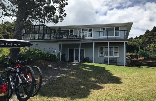 Whitianga Maison | Whitianga Beachfront, with extensive views across Mercury Bay.