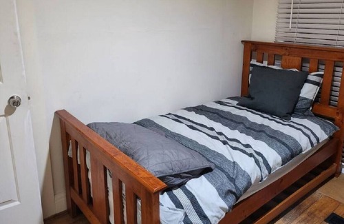 Ferntree Gully Maison | Whole home, clean tidy, family friendly