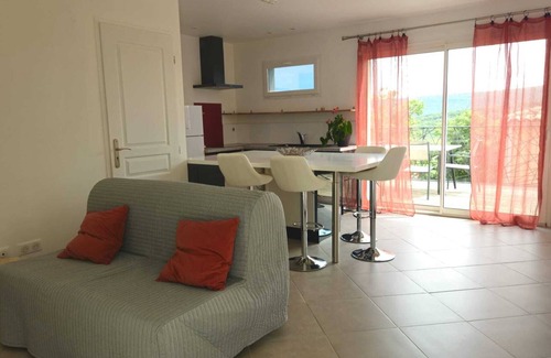 Le Bosc Appartement | Whole house escape nature
