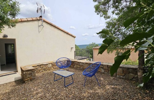 Le Bosc Appartement | Whole house escape nature