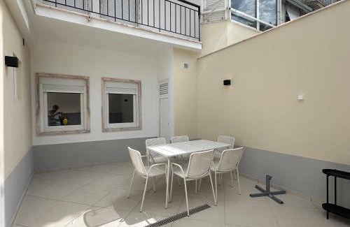 Alges Appartement | WHome Peaceful Alges Family Home away from City Noise