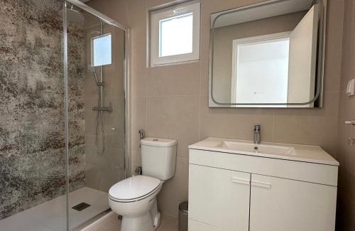 Alges Appartement | WHome Peaceful Alges Family Home away from City Noise