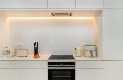 Sao Jose Appartement | WHome Timeless Design Meets Central Convenience