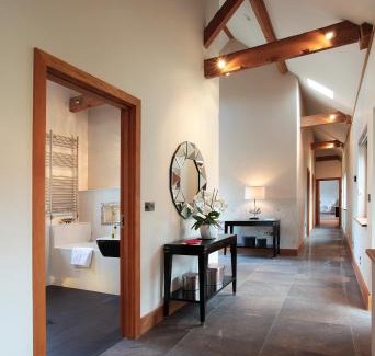 Nuthurst Maison | Whytings Stud Barn 1