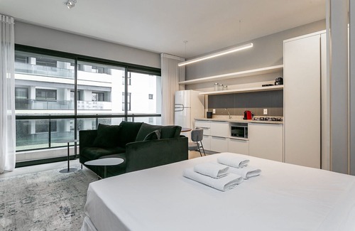 Centro Appartement | WI-FI 200MB | Me2 Benefits | Foodhall #TS2