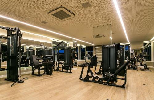 Centro Appartement | WI-FI 350MB | Food Hall | 450m do Shopping #CA04