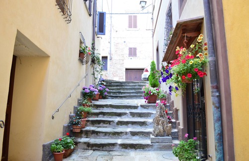 Montepulciano Appartement | WI FI FIBER Cozy Studio with "Trunk"
