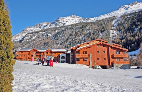 Lanslevillard Appartement | Wifi, 50m des commerces, sauna, parking, télévision, casier à ski, 36m², Val Cenis