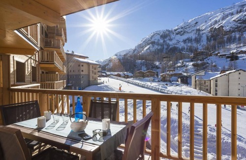 Les Boisses Appartement | Wifi, 300m du centre station, remise en forme, piscine, balcon, télévision, casier à ski, 50-58m²