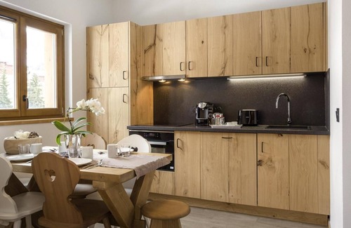 Beaufort Appartement | Wifi, remise en forme, piscine, terrasse, balcon, télévision, casier à ski, 60-65m²