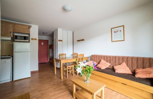 Les Bottieres Appartement | Wifi, remise en forme, piscine, terrasse, balcon, parking, télévision, casier à ski, 32-43m²