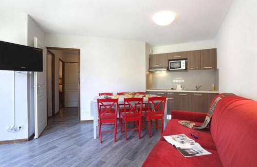 Morillon Appartement | Wifi, piscine, terrasse, balcon, parking, télévision, casier à ski, 17-21m², Morillon