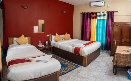 Sauraha Maison | Wild Horizons Guest House