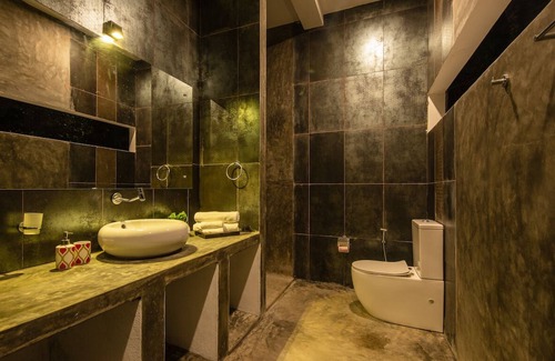 Unawatuna Villa | Wild Nest Villa | Modern 2 Bedrooms Villa with a Private Pool
