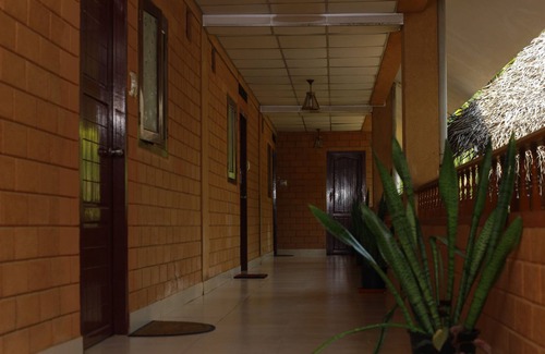 Puthenthope Hôtel | Wild Palms on Sea