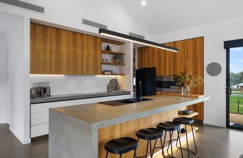 Mansfield Maison | Wild Wombat, Mansfield, Australia
