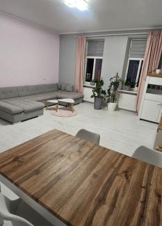 Wilda Appartement | Wilda, centrum, duży apartament z garażem