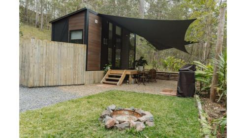 Mooloolah Valley Maison | Wilderness View by Tiny Away