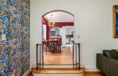 Clintonville Maison | Wildflower Haven Minutes to City