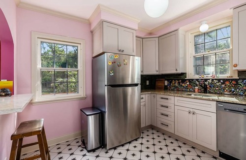 Clintonville Maison | Wildflower Haven Minutes to City
