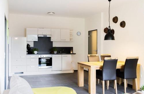 Rofleuten Appartement | Wildgrün Panorama Lodge 4