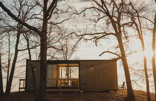 West Tawakoni Cabine | Wilding Hotels Scenic Suite