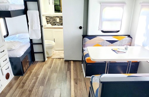 Dover Maison | Wildwood Camper De Sleeps 5